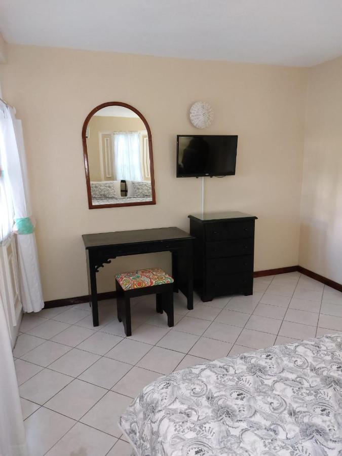 Cozy Villa Escape Runaway Bay Ngoại thất bức ảnh